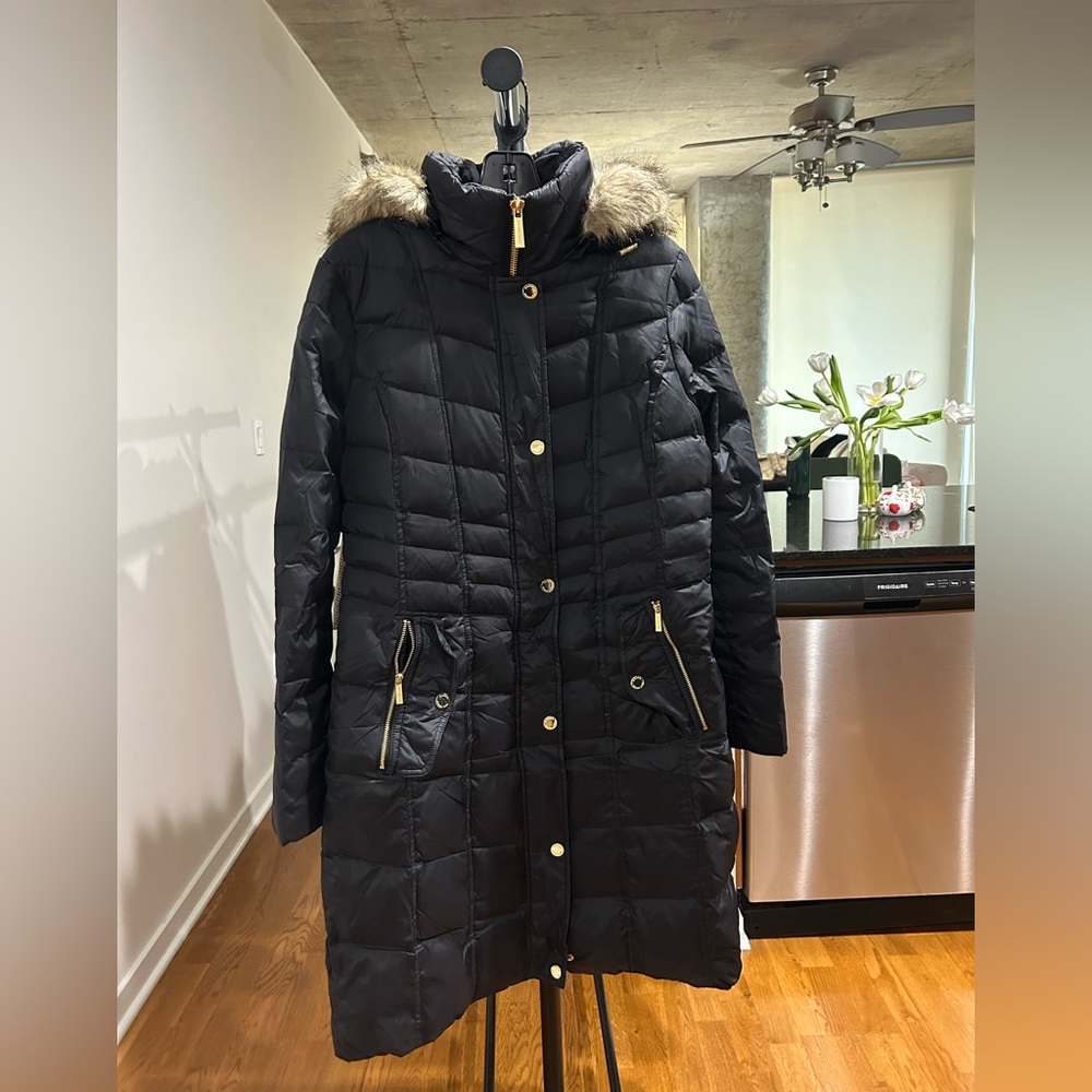 MICHAEL Michael Kors Black Puffer Coat with Fur Trim